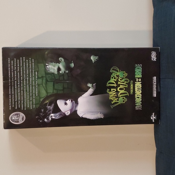 Frankenstein Mezco Living Dead Doll - Picture 3 of 3